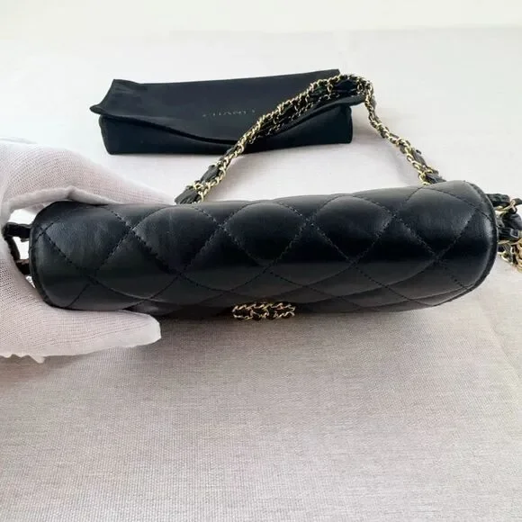 Chanel Women Pre-Loved Bag Brand New Condition - Picture 5 of 9